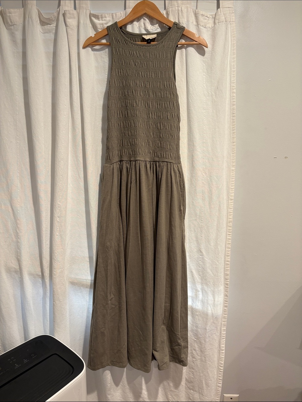 Universal Thread Size Medium Sleeveless Smocked Waist Olive Green Maxi Dress